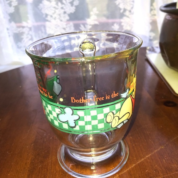 Vintage 90s Disney Winnie the Pooh glass cup- bother free is the way to be. - Picture 3 of 11